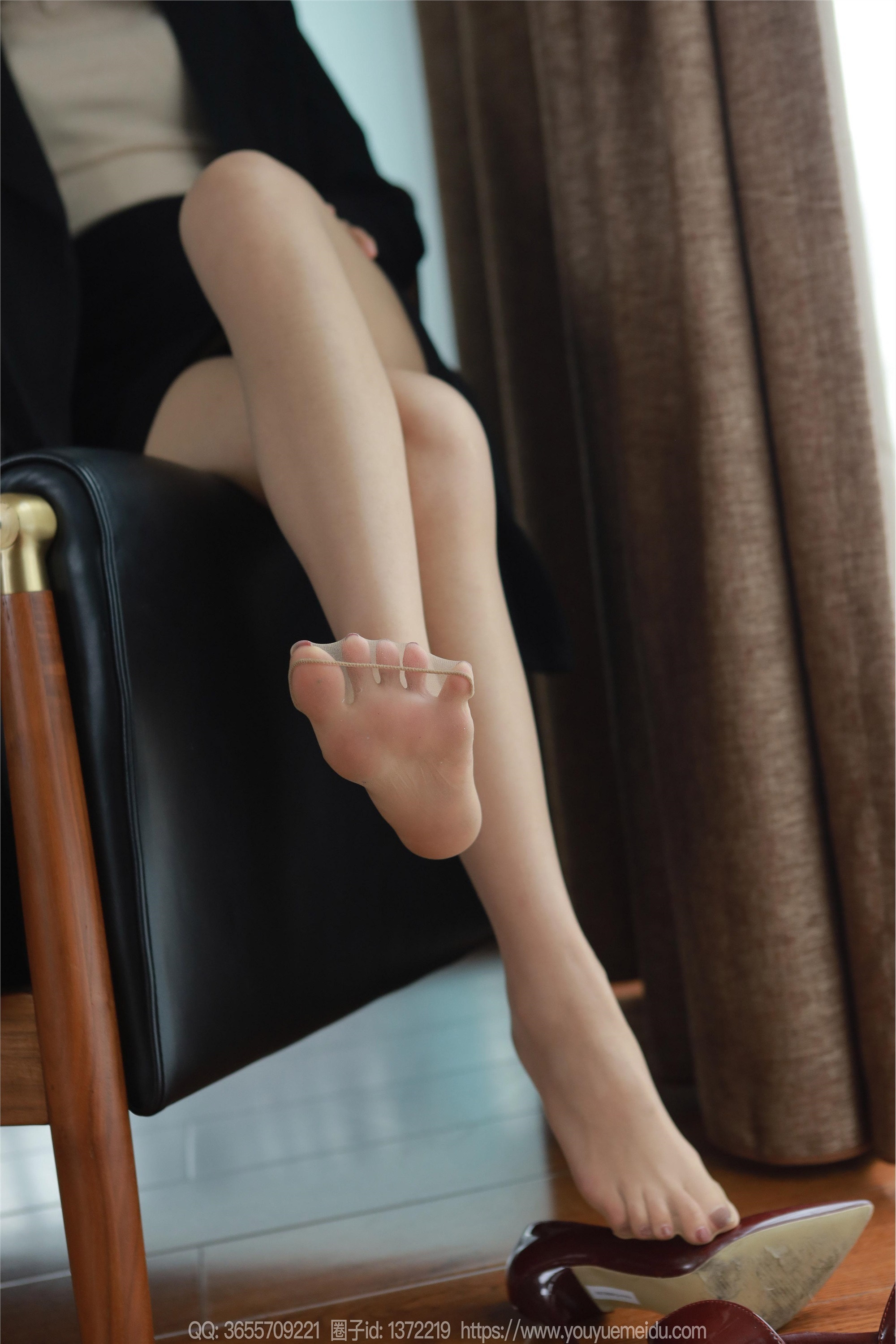 IESS异思趣向  2024.03.20 丝享家 1694 美子《OL小黑裙》